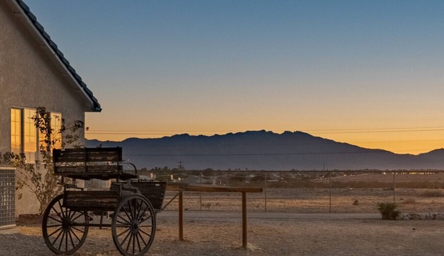 4-BR Desert Oasis near Death Valley & Vegas
