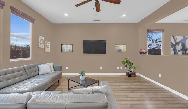 4Bedroom/6 TVs/Sleeps16