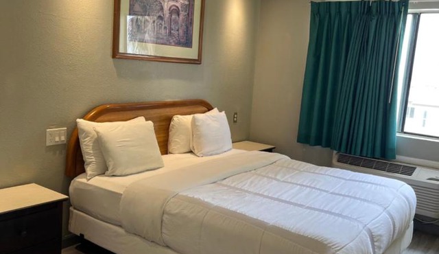 777 Motor Inn
