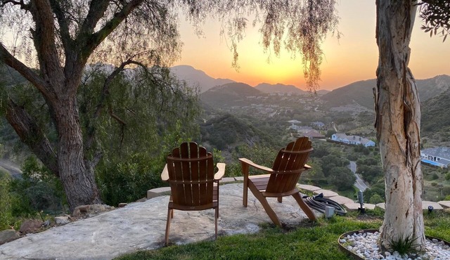 808 Retreat - Your Destination for Timeless Moments