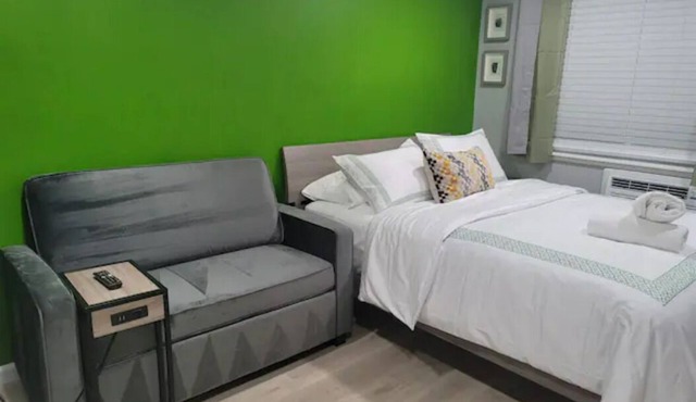 A Lovely Modern Retreat for Your Perfect Stay