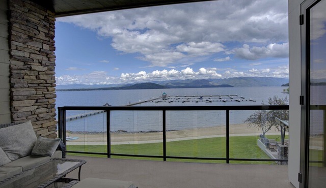 A Scenic Canvas, Lakefront - Seasons at Sandpoint in Sandpoint