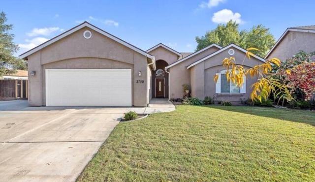 Abundant 3B/2b House Pet Friendly