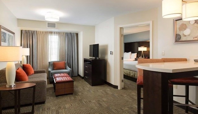 Accessible 1BR Suite w/Free Breakfast & Pool Reno