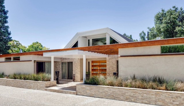 Alamo Estate Living
