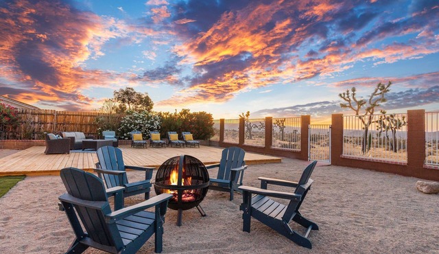 ✨Amazing Views✨Backyard Trails 🏜️Close to National Park, Shops, Restaurants ☕️