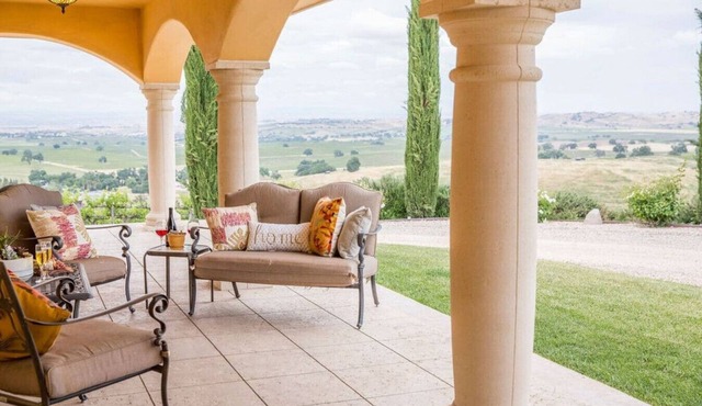 Aterno Estate & Vineyard