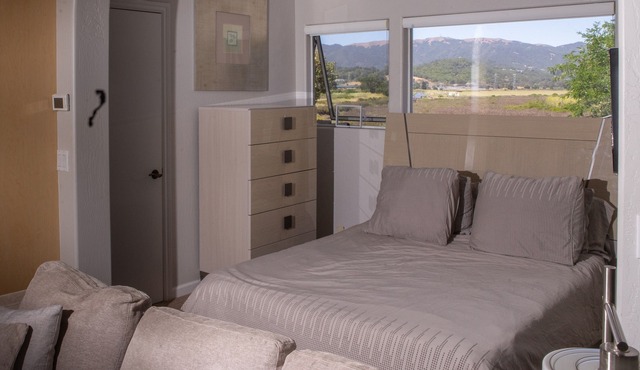 Beautiful Bel Marin With a View