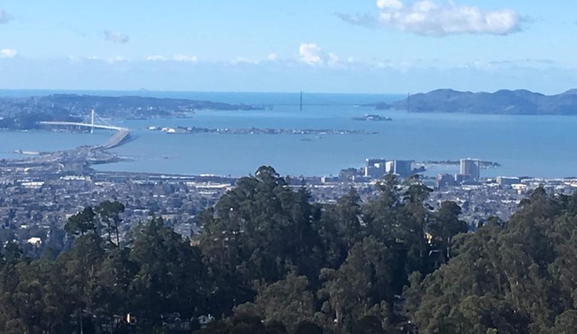 Beautiful Family Home in the Oakland Hills with Panoramic SF Bay Views