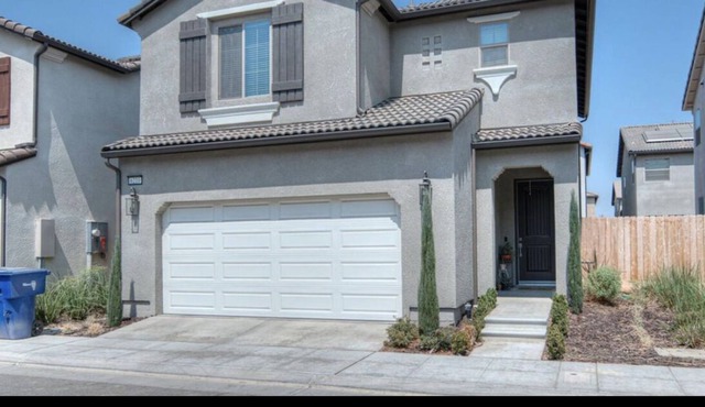 Beautiful new home in a safe quiet Neighborhood