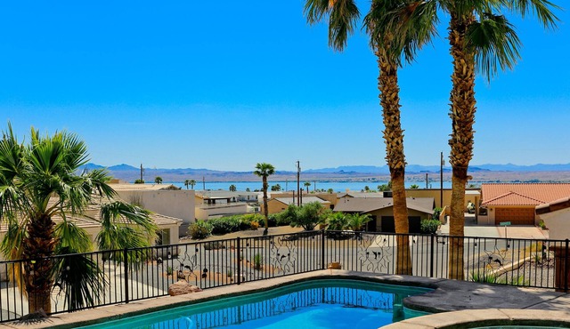 Beautiful pool home, amazing location and views!!!