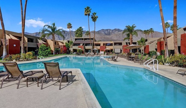 Best One Bedroom Condo in Palm Springs