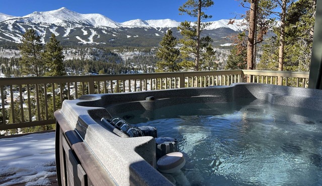 BEST views in Breck in this price range! A+ for comfort & cleanliness in Breckenridge