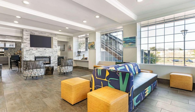 Best Western Marina State Beach