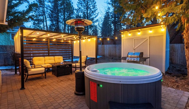 Big Bear Summer Escape | Hot Tub & Mountain Views