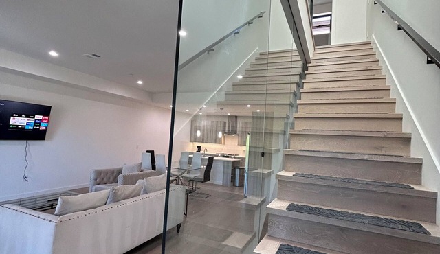 Brand new sleek and modern townhouse, bath and bedroom, huge patio, sleeps 8