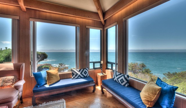 Breathtaking ocean view home on the south end of The Sea Ranch