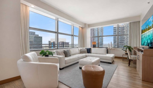 Brickell Arch Sea View Balcony 2BR Free Parking in Miami