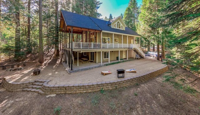 Cabin at the Creek ~ Family Fun Starts Here!