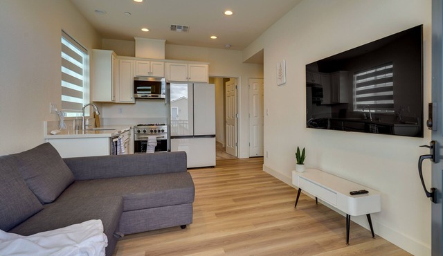 California Midterm Rental with Fenced Yard!