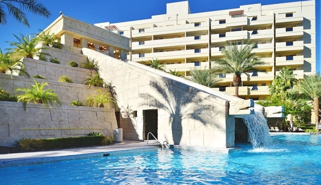 Cancun Resorts - Las Vegas - 1 Bedroom, 2 Bath. Sleeps 4
