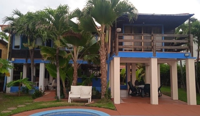 Casa Madera del playa in San Rafael del Sur