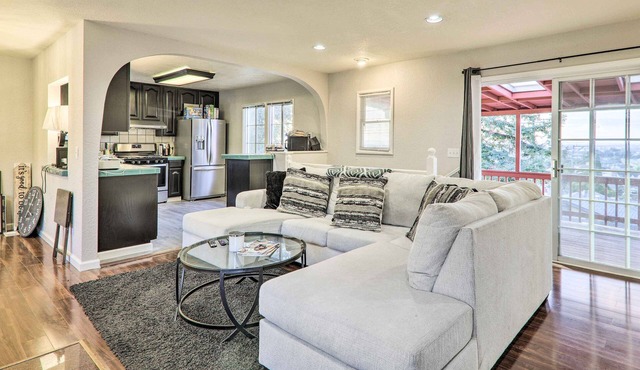 Castro Valley Home w/Bay Area Views!