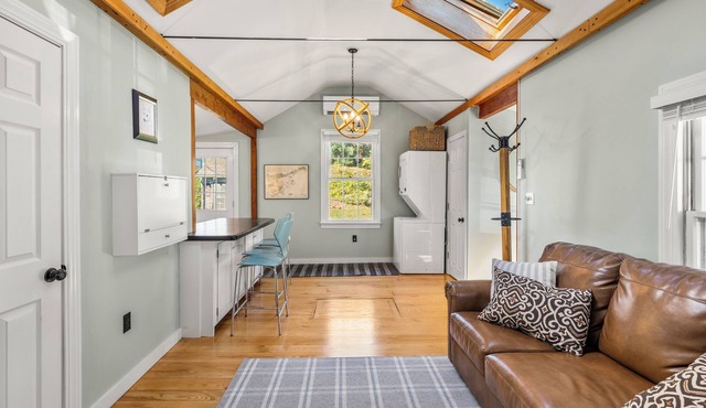 Charming Seaside Cottage in Marblehead in Marblehead