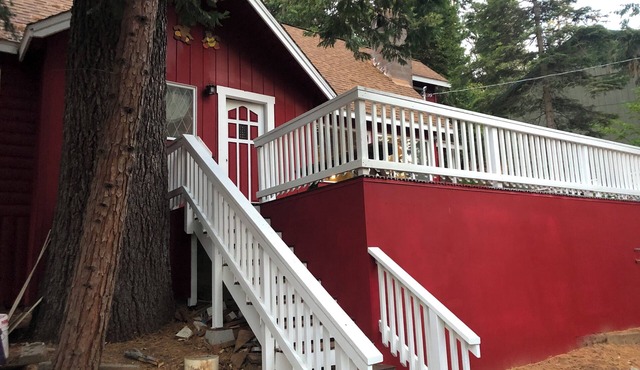Charming Ski cabin with WiFi near Dodge Ridge, great for family or small group.