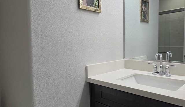 Chill and Central 3-bedroom townhome close to everything!