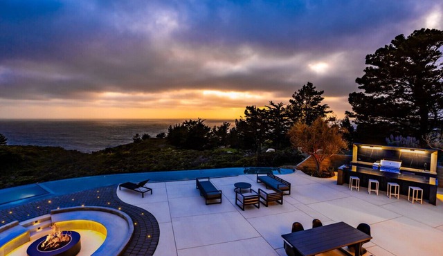 Coastal Elegance | Hot Tub + Forever Views
