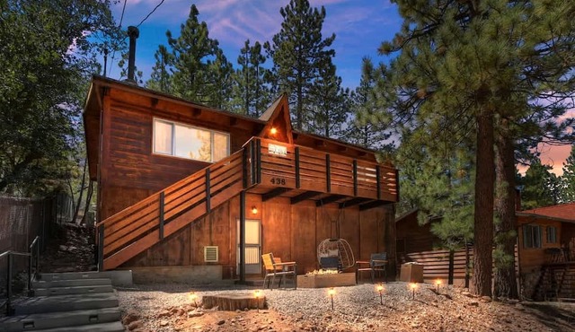 Contemporary Comfort: Modern Cabin Retreat near Big Bear Lake