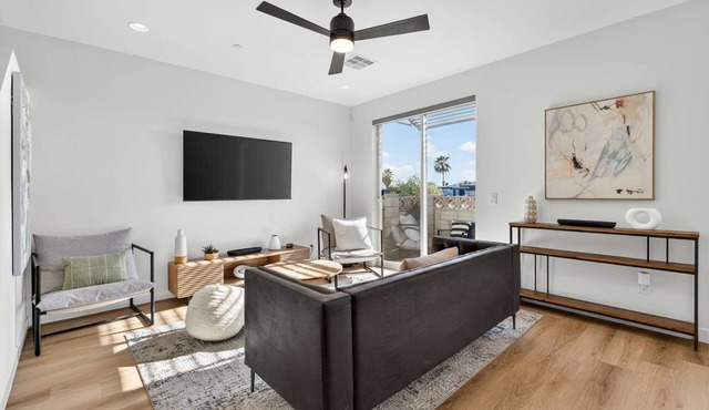 Copper Sky Townhome - Pool & Gym in Phoenix
