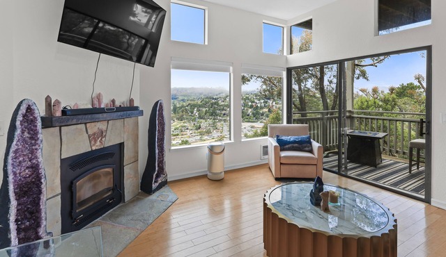 Cozy 1-bedroom Mountain View condo in Sausalito / SF - 15 Min