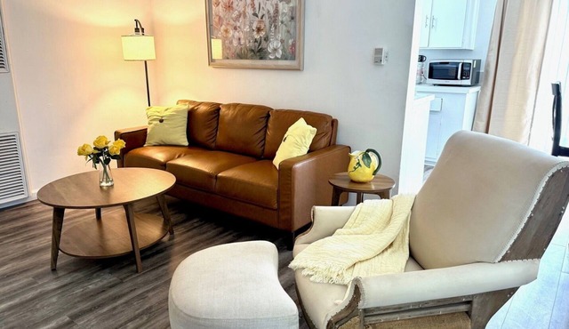 Cozy & affordable 2bd in historic Culver City, Palm Venice area