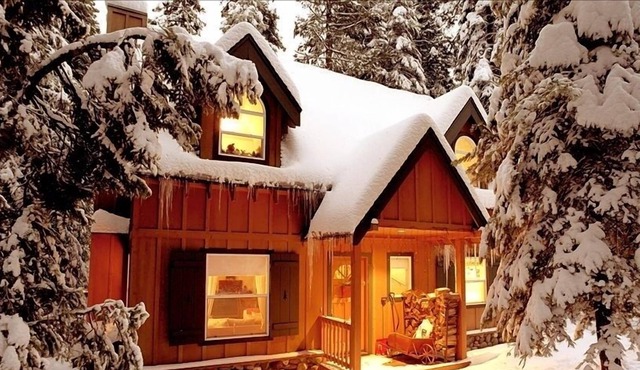 Cozy Cabin Tahoe Pines