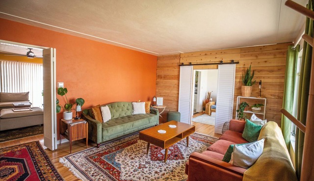 Cozy Home with Downtown View - 10 min drive to downtown! in San Diego
