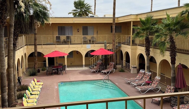 Cute Condo in Downtown Area!