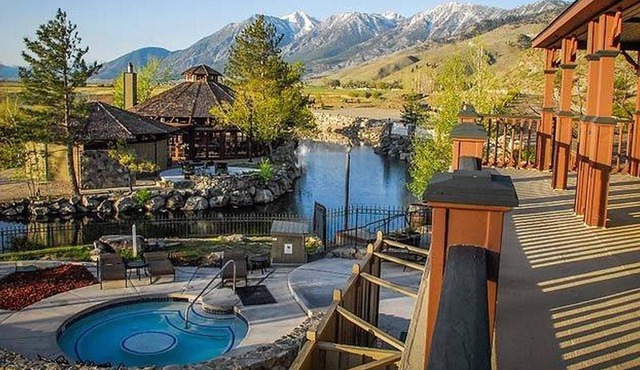 David Walley's Resort, 2br suite, Saturday check-in
