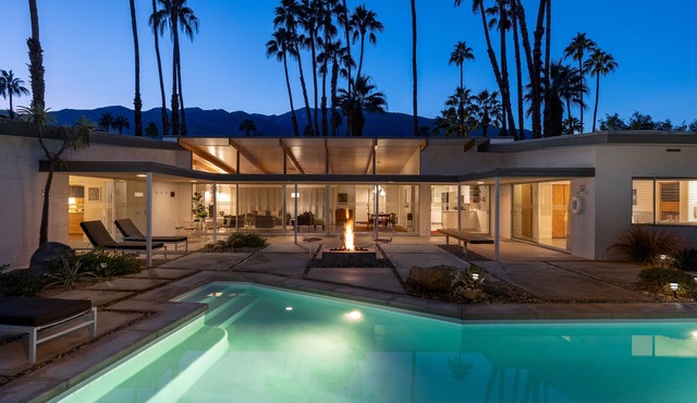 Deepwell Mid-Century Classic