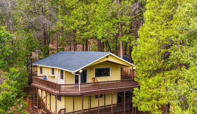 Delightful 3-bedroom Cabin house in Twain Harte perfect for your getaway