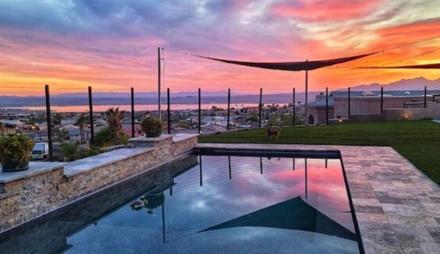 Desert Oasis Retreat ★ Stunning Views ★ Pool & Spa ★ Lake Havasu Escape”