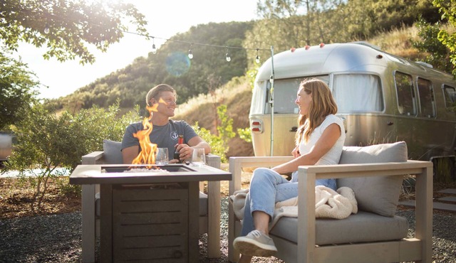 Design-Led Glamping Escape Near Yosemite