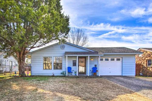 Dog-Friendly Bartlesville Retreat w/Yard! in Bartlesville