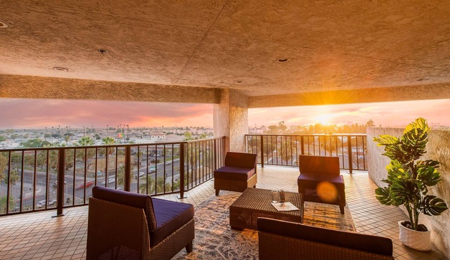 DoubleTree by Hilton Carson