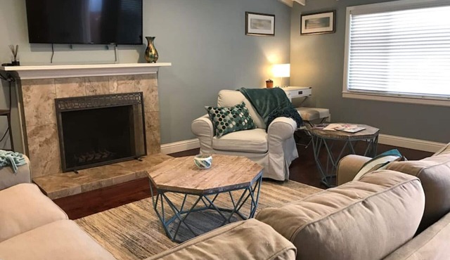 Downtown Palo Alto/Stanford Duplex