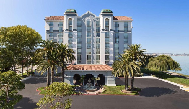 Embassy Suites San Francisco Airport Waterfront