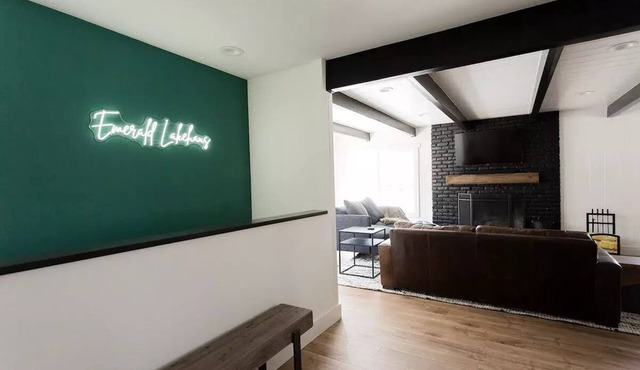 Emerald Lakehaus - A Family Friendly Lake Arrowhead Retreat