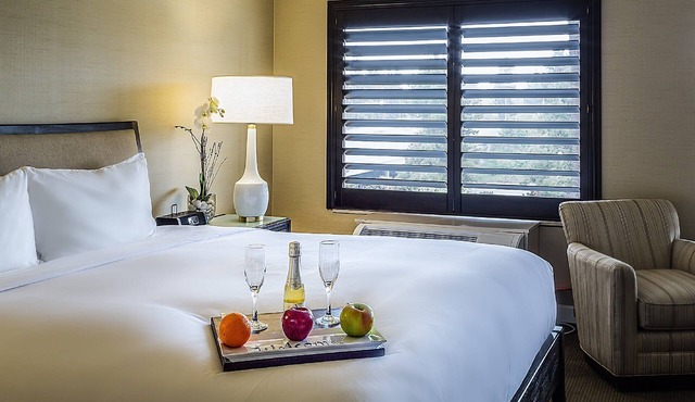 Enjoy a Hassle-free Stay! Free Parking, Onsite Pool, Minutes to Franco Park