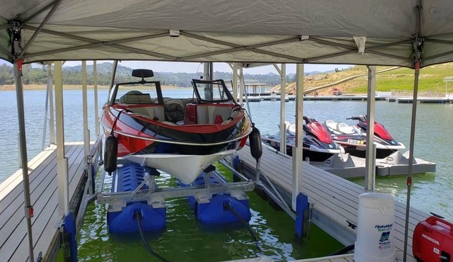 Enjoy lakefront luxury at the lodge! Views, private dock, lake access, five bedrooms, game room.